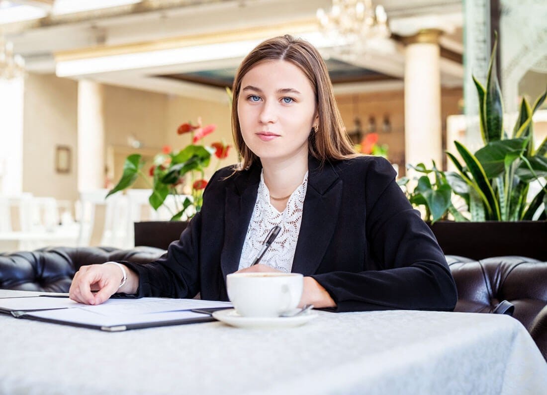 business consultant 1